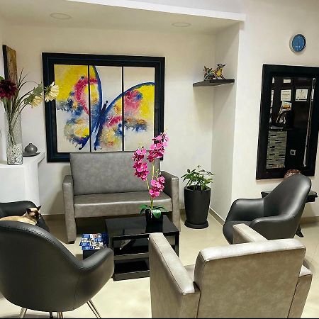 Hotel Madrid Deluxe Neiva เนย์บา ภายนอก รูปภาพ